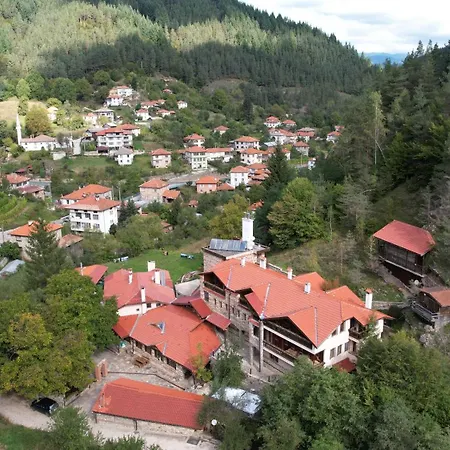 Izvorat - изворът Semesteranläggning (resort) Arda (Smolyan)